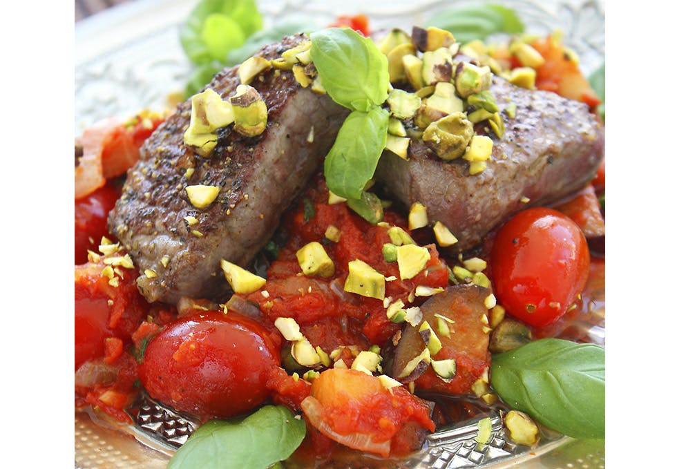 Stekt biffsnadder med ratatouille
